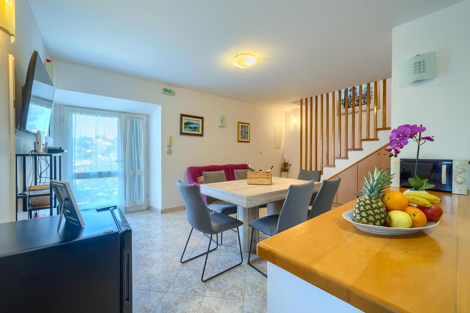 Villa Bonaca Perfect Location For A Holiday With Friends Or Family, Heated Pool Sumartin Eksteriør bilde