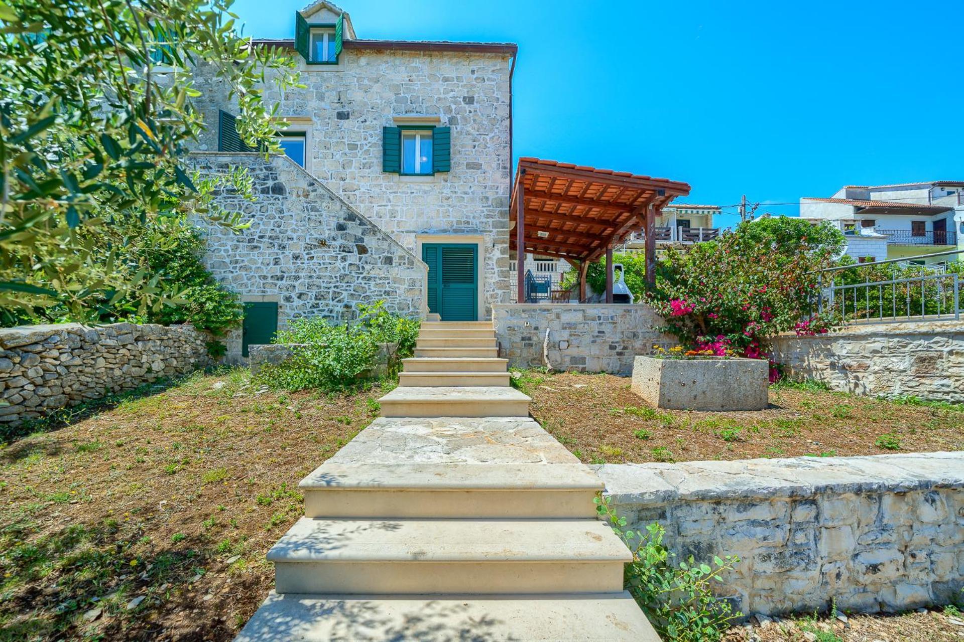 Villa Bonaca Perfect Location For A Holiday With Friends Or Family, Heated Pool Sumartin Eksteriør bilde