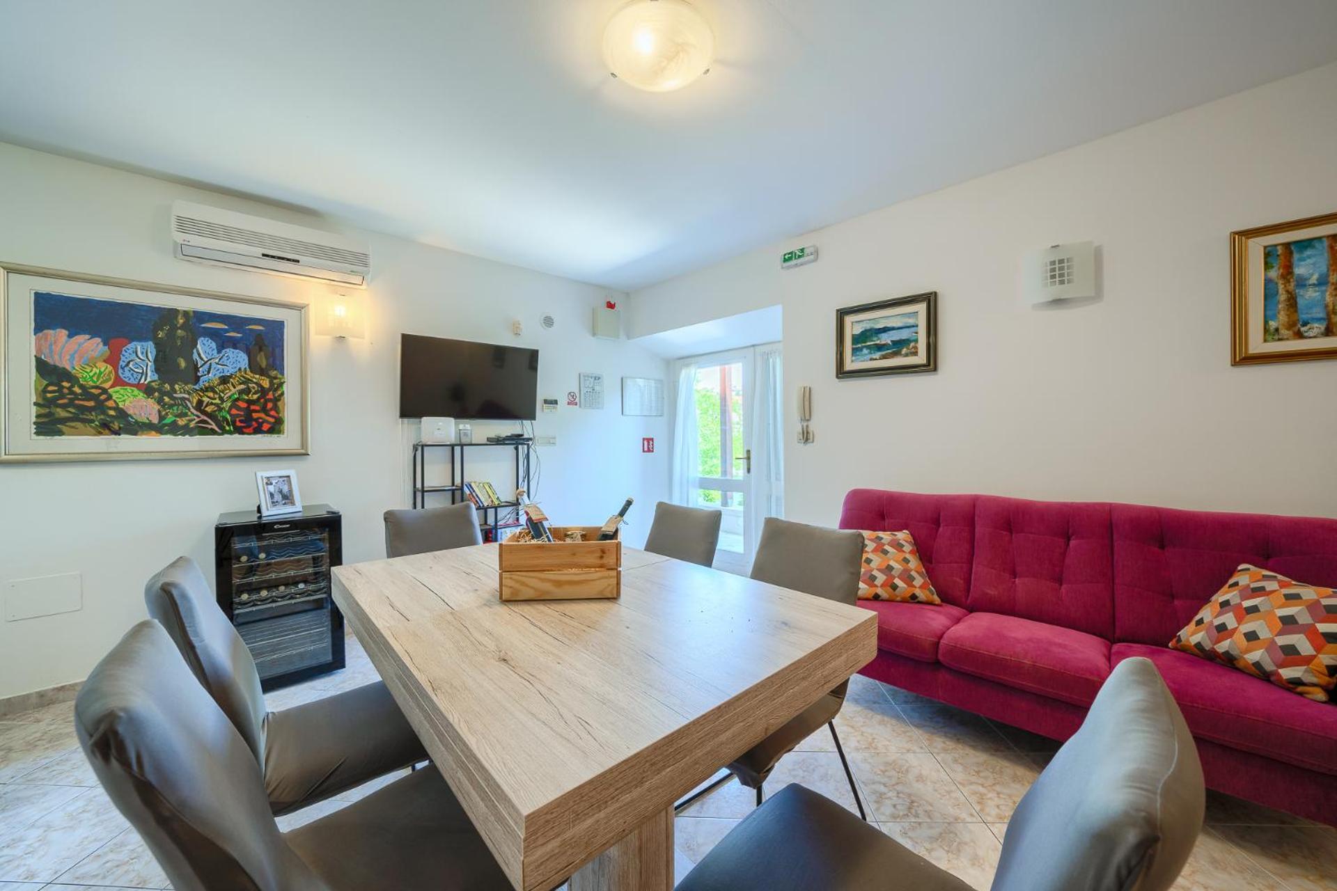 Villa Bonaca Perfect Location For A Holiday With Friends Or Family, Heated Pool Sumartin Eksteriør bilde